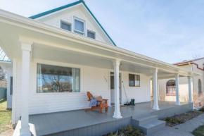 7th Street Bungalow